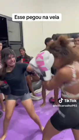 Download (42)#BOXING #boxefeminino