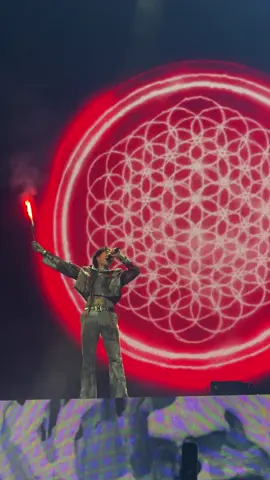 I love @BRING ME THE HORIZON 🖤#bringmethehorizon #olisykes #leedsfestival #readingandleedsfestival 