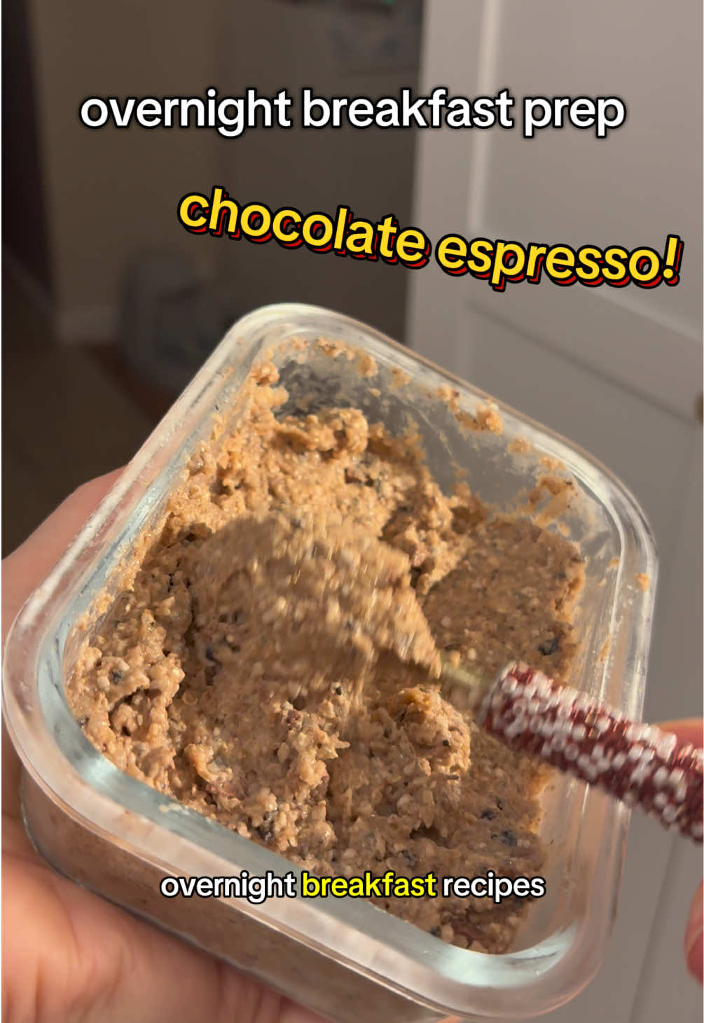 Here's how to prep four flavors of high-fiber, plant-based overnight breakfast! Base: 1 Weetabix biscuit 15g or 2 tbsp oat bran 5g or 1 tsp chia seeds 3g or 1 tsp psyllium husk 3/4 cup plant milk Carrot cake: 1 small grated carrot 1 diced piece of crystallized ginger Cinnamon, allspice, and nutmeg as the spirit leads you 5g or 1-2 tsp vanilla or other neutral-ish protein powder Cherry bakewell: 3-4 cherries, diced 1 tbsp almond flour 1/4 tsp almond extract 5g or 1-2 tsp vanilla or other neutral-ish protein powder Chocolate espresso: 15g Thrive Market dark chocolate covered espresso beans (important this brand because they're vegan and most are not!) 5g or 1-2 tsp chocolate protein powder Miso maple: 1 tsp white miso paste 1 tbsp maple syrup 5g or 1-2 tsp vanilla or other neutral-ish protein powder #thrivemarketpartner #overnightoats #veganrecipes #highfiber #mealprep 