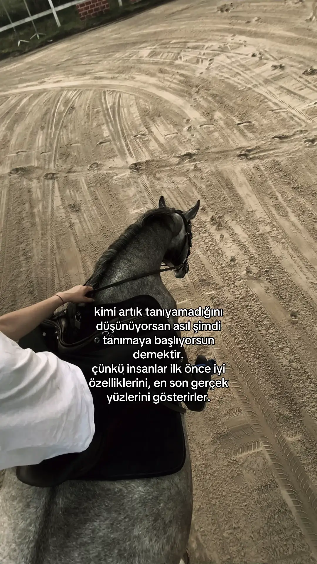 #beniöneçıkart #onecikarttiktok 