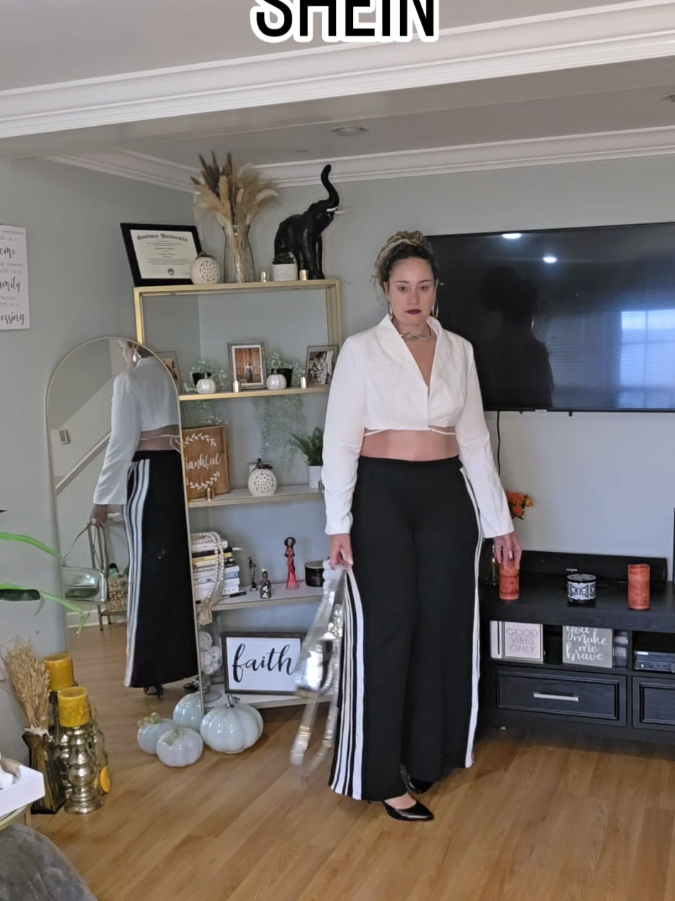 Heyy Monday🖤 Look linked on LTK SCHMOALERT  Use Q31schmoalert774 to get discounts Stay tuned for the trendiest by searching and following SHEIN store names Vixey . Wrap Around Split Sleeves Cropped Blazer, Business Casual Woman 🆔 61579719  Cotton Contrast Stripe Extreme Wide Leg Casual Pants, Baggy, Streetwear For Women 🆔 56412604 #SHEINtrends #ad #SHEINforAll  @SHEINUS @SHEIN 