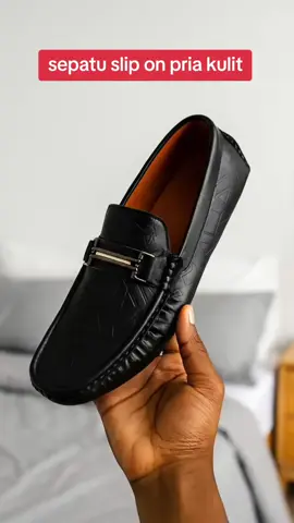 sepatu slip on pria kulit #sepatu #sepatupria #sepatumurah #fyp 
