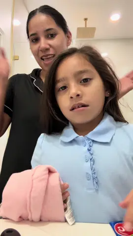 Feliz lunes amigas✏️✨ #viraltiktok #MomsofTikTok #hairstyle #kinder #parati 