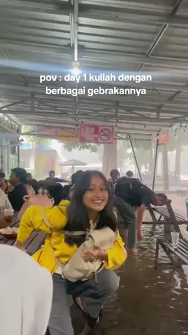 gebrakan day 1 kuliah 🫠 #universitaslambungmangkurat #day1 #pov #maba #banjir 