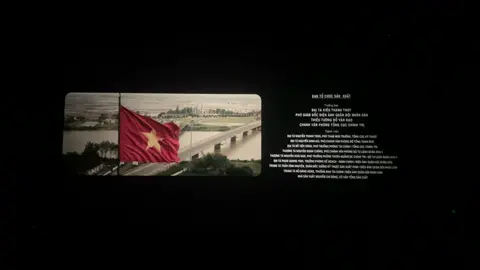 #Mưa đỏ# nên đi xem nha mọi người, chiến tranh ngày xưa tàn khốc quá 
