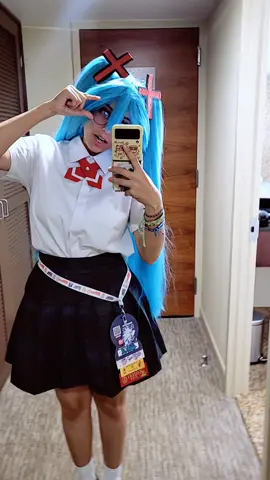 wishing for more cons already😝😔☝️ #hatsunemikucosplay 