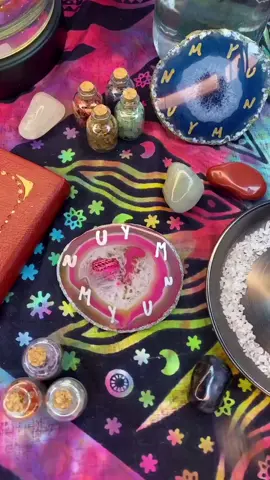 🌙🌸🦉🔥🌻💫