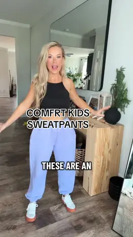 no gate keep here running and grab yours while they’re still available! @comfrtkids #comfrt #sweatpants #comfyshoes #OOTD #momlife 