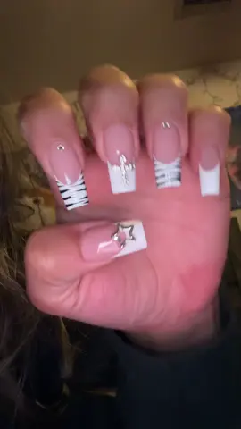 🤍🖤🩶 @NWA nail tech 