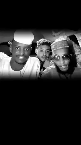 في الاخوان ❤️‍🩹#شعر_سوداني #تصميم_فيديوهات🎶🎤🎬 #عمر_ودالضواها_💓💪🏼 #الصادق 