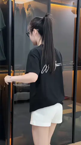 Xịn vch luôn Á #quanao #xuhuong #emyeutiktok 