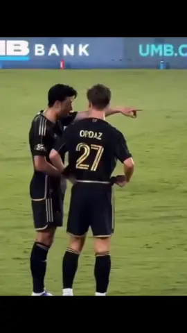 미국에서도 팀동료들 열심히 코칭중인 손흥민ㅋㅋ#sonny #LAFC #손흥민#손흥민미국 #football 
