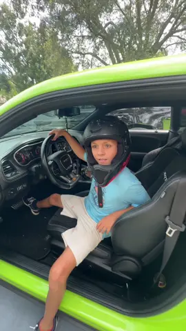 Kid chased me down on his bike to talk about the car 🤣 had to make sure he doesn’t like EV’s #hellcat 