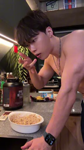 Making Protein Cake 🍩 #proteincake #baking #Fitness #GymTok #프로틴케이크 