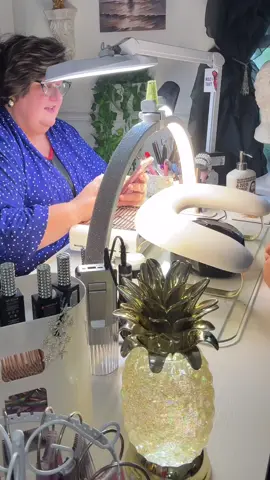 The things you find out about people sitting across the nail desk! #FutureMIL #FamilyNails #RetiredLife #nailtechtime #amberthenailwhisperer 