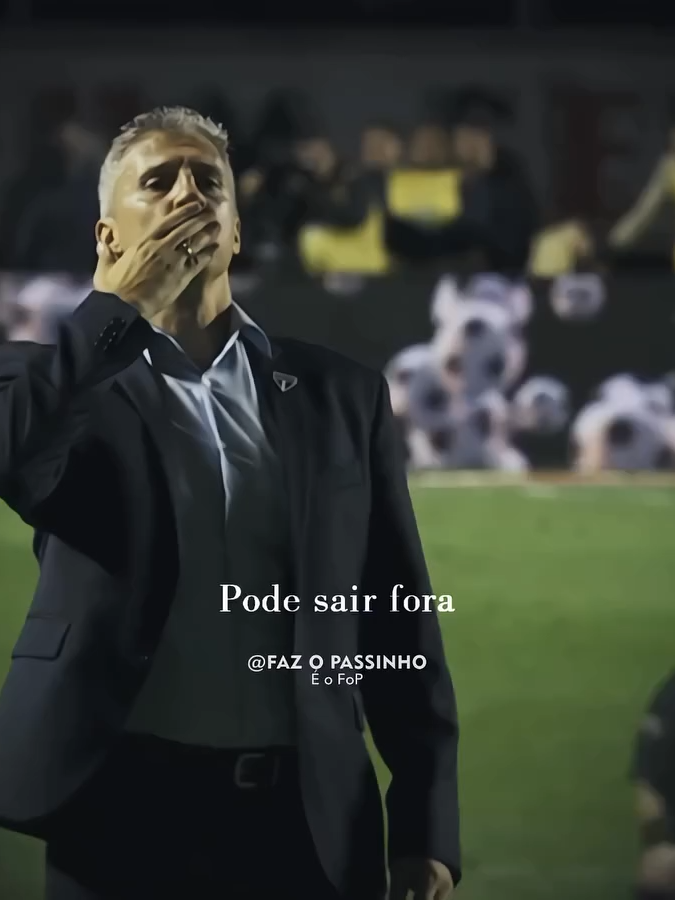 Adivinha quem ganhou de novo 🇾🇪🤫 #Libertadores2025 #saopaulofc #tricolorpaulista #campeonatobrasileiro #futebolbrasileiro #vamossaopaulo #clubedafé #tricolordomorumbi #unidospelospfc #issoesaopaulo #avantemeutricolor #sousoutricolor #rogerioceni #spfctv #torcidaindependente #dragoesdareal #trimundial #GloriaEterna #VamosSãoPaulo #SAOPAULO