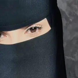 لن يهتم الكثيرون بنجاحك ولكن سيهتم الجميع بسقوطك .. كن علي يقين من ذلك🦋🦋