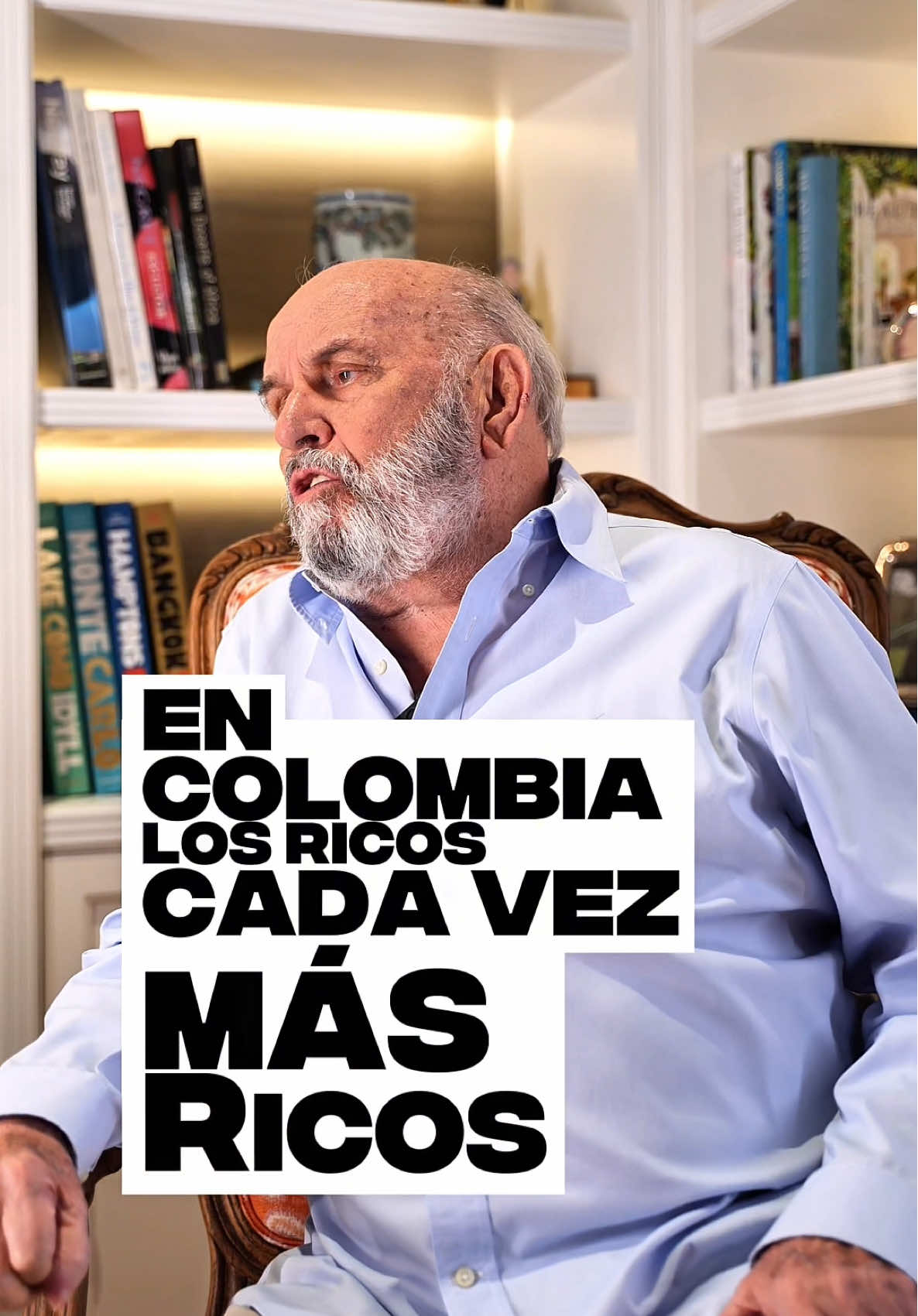 Toda mi vida he creído que la mejor manera de progresar es con el capitalismo productivo y el socialismo distributivo. Estoy plenamente convencido de que en Colombia debemos complementar ambos sistemas para que el país salga adelante.