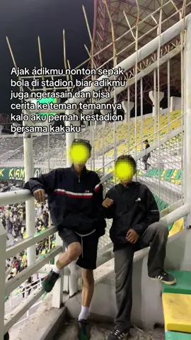 younger brother #sepakbola #footballcasuals #casualstyle #casualoutfits #casual 