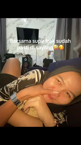 ❤️#fypシ゚viral🖤tiktok #istrisupir @bee_12001_ 