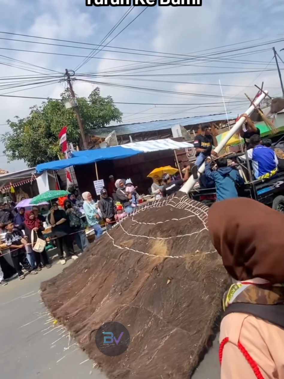 Lama lama penonton ikut tersapu juga,karnaval core #karnavalcore #fyp 