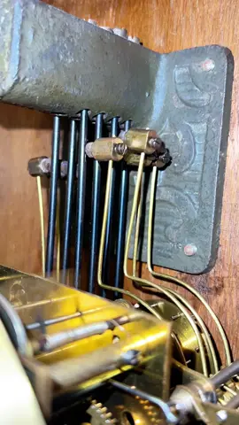 Do you like this sound… #antiqueclock #fnaf #westminster #clocktiktok #asmr 