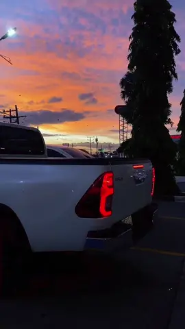 Clean 🫆#paratiiiiiiiiiiiiiiiiiiiiiiiiiiiiiii #toyota #corridostumbados #corridosbelicos #atardecer #belleza 