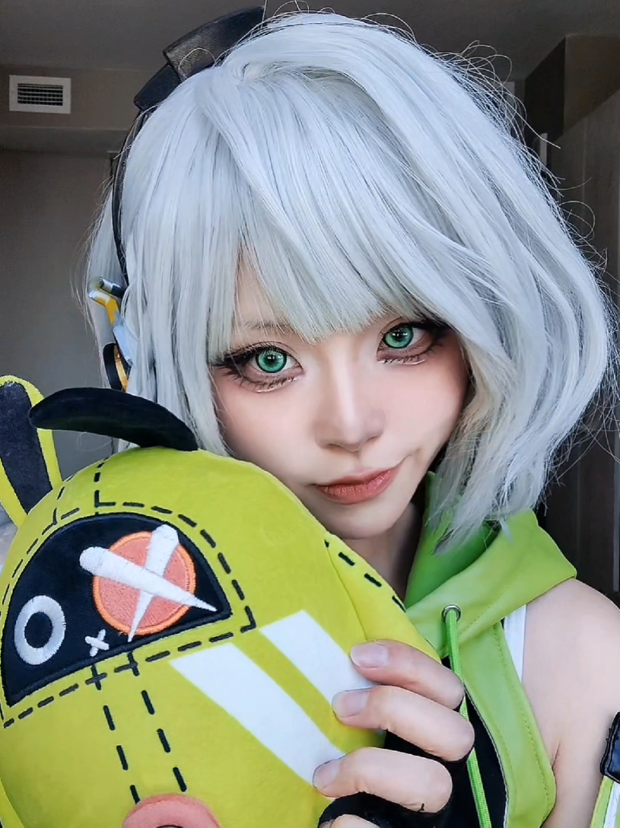 I think I cosplay her too much noww but I decided to bring my Anby again to Anime NYC~ #animenyc #zenlesszonezero #zzzero #anime #cosplay 