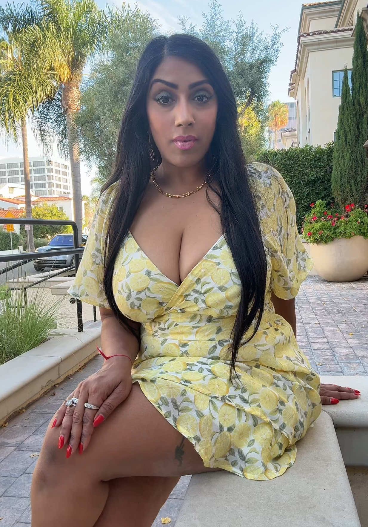 Love me as I am or leave me alone #bangla #banglsong #bengaligirl in #beverlyhills 
