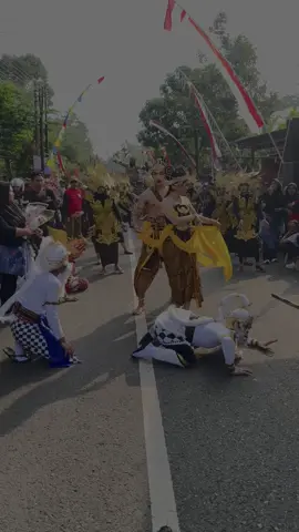 Karnaval HUT RI 80 2025 Kecamatan Patean. Special thanks to ( IG @rumahpohon.inc ) #karnaval  #karnavalpatean #karnavalagustus  #kendal24jam 