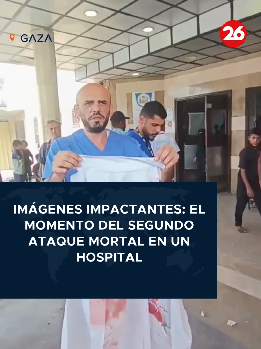 🔴 ALERTA | IMÁGENES SENSIBLES DE LOS ATAQUES A UN HOSPITAL EN GAZA  ➡️ Imágenes dramáticas capturaron el momento en que un segundo ataque golpeó un hospital en el sur de Gaza, mientras rescatistas y periodistas estaban en el lugar respondiendo a un ataque inicial en el mismo lugar. 📣 Las imágenes publicadas en Instagram por Muath Megdad muestran una explosión mientras un trabajador médico habla a la cámara afuera del Hospital Nasser. ➡️ Megdad dijo que grabó el video durante una entrevista con el director de enfermería del hospital. 