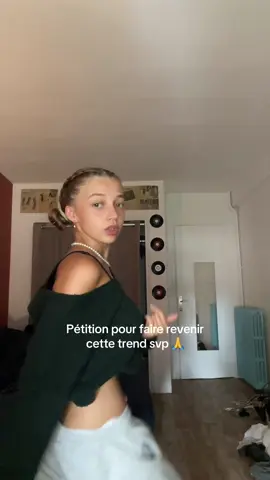 La team whine tous unis par la musique 😔✊#whine #fyp #trend #danse #dance 