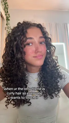 a blessing and a curse 😔 #fyp #curlyhair #3bhair #curls #curlyhairroutine 
