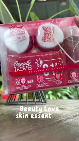 Beauty Love Rejuvenating Set New Packaging #beautylove #skincare #rejuvinatingset #fyppppppppppppppppppppppp #fypシ゚viral 
