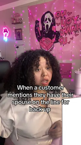 This aint WWE baby - aint no tag teaming 😙 #customerservice #callcenter #callcenterlife #callcenteragent #callcentercomedy #wfh #wfhlife #wfhjob #remote #remotejob #remotework #customersbelike #coorporatelife 