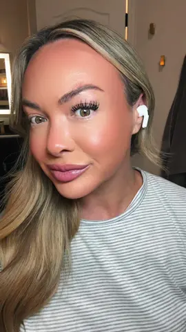 Feel like a goddess!! New Favorite Lash!! So easy to apply and don’t irritate my eyes! They stay on like magic and are waterproof!!! @Airycute Beauty you created winner!! #MomsofTikTok #lashes #diylashes #feelpretty #musthave 