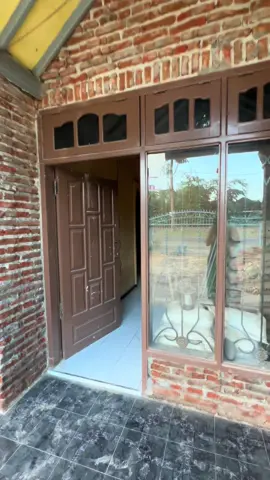 Padahal cuma ganti plafon , cat sama jendela sengaruh itu ya 😁😁 #rumahminimalis #malang #viralvideo #fyp #renovation 