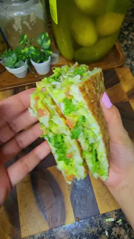 Cabbage omelette  #breakfast #breakfastidea #cabbage #cabbagerecipe #cabbageomelette 