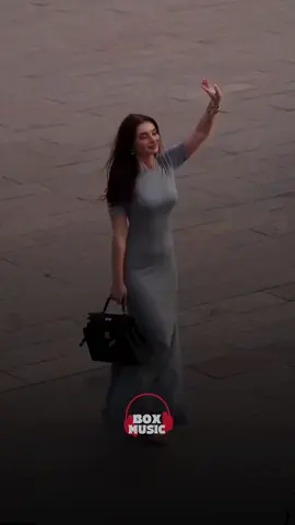الي ف بعدنا يلقي الراحه الله يديمها عليه