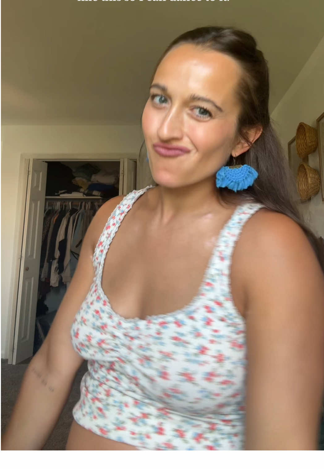 Does she have a good dance song like this??? 