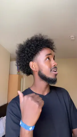 Yaa sas dhihi lahed 🤷🏽‍♂️#fyp #somalitiktok #somali #CapCut 