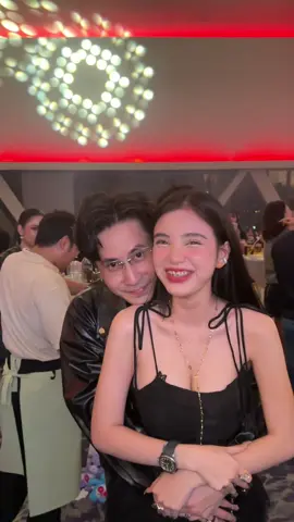 น่ารักมากคู่นี้ ❤️❤️ @Kkannom.42 @พี่บุ๊คเองครับเบบี๋  #มี๊ขนม #หมอบุ๊คแฟนขนม #หมอบุ๊ค #กิ้ฟเกรทแมท 