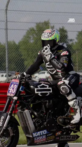 Championships decided. Battles reshaped. History made. Mid-Ohio was one for the books! #motorsports #motorcycle #racing #superbike #baggers #superhooligan #supersport