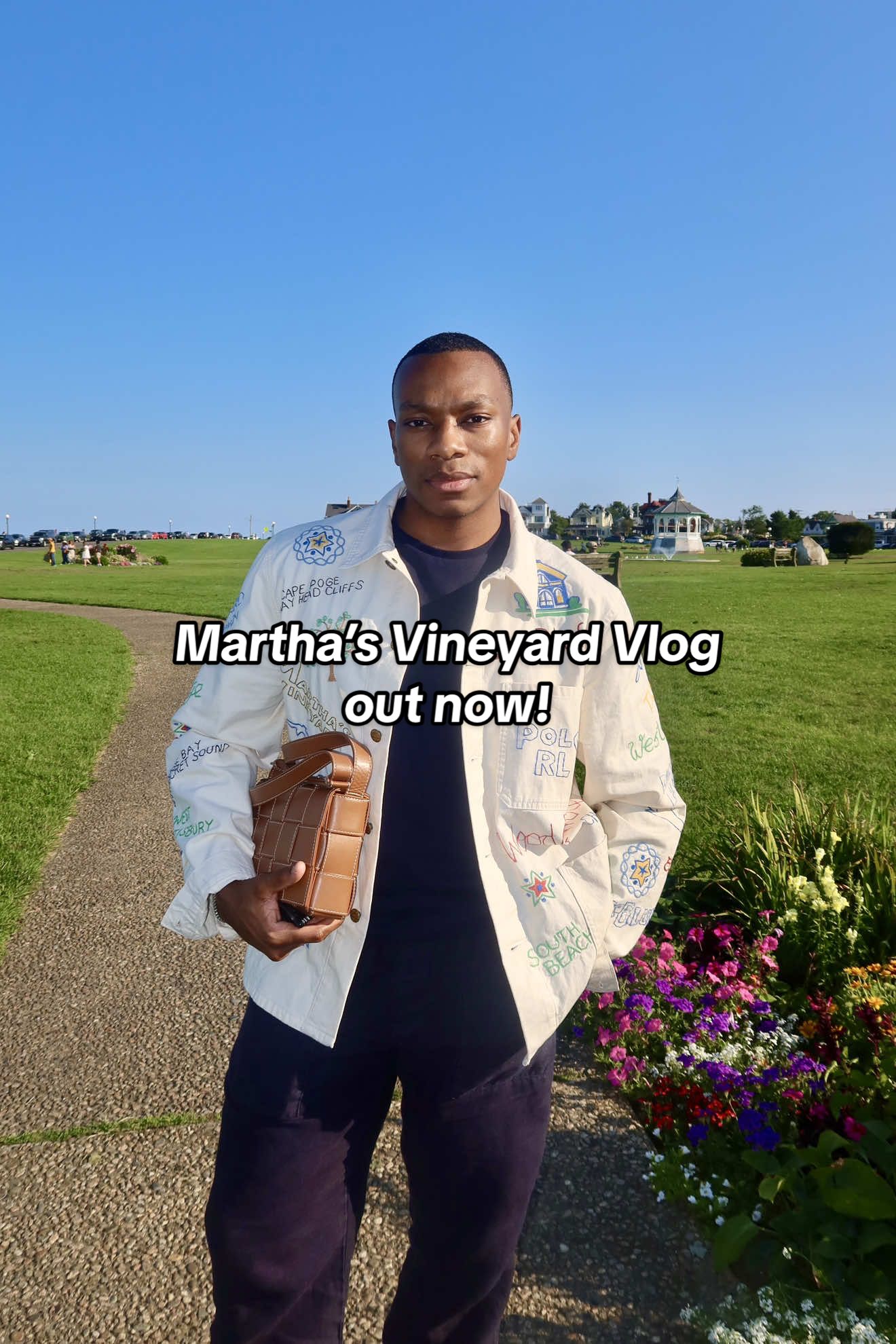 I loved editing this vlog…but I can’t express how much fun this trip was! #marthasvineyard #oakbluffs 