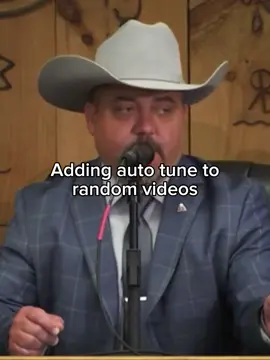 The auctioneers head to the Wild West 🤠 #autotune #remix #auctioneer #auction 