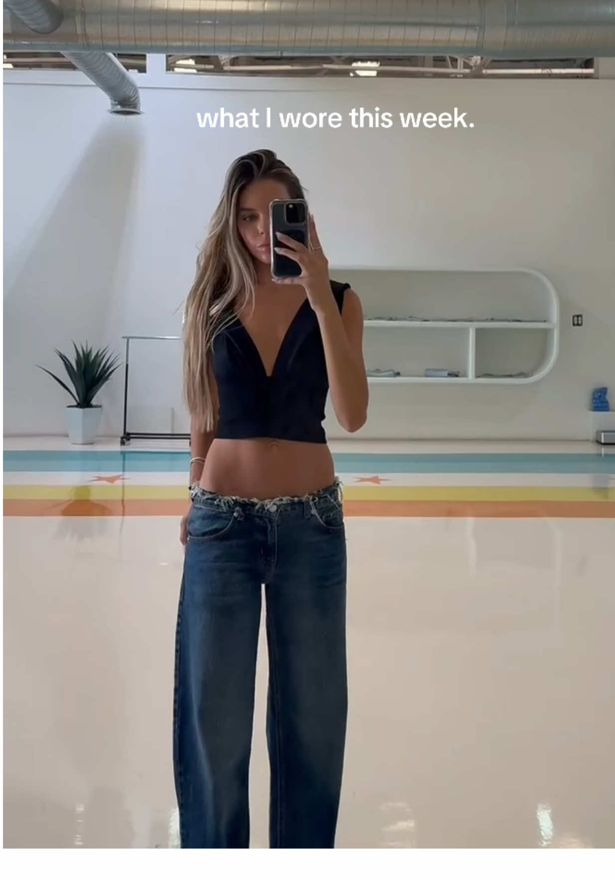 Some outfit inspos for you 😘 #revicedenim #revice #denim #outfitinspo 