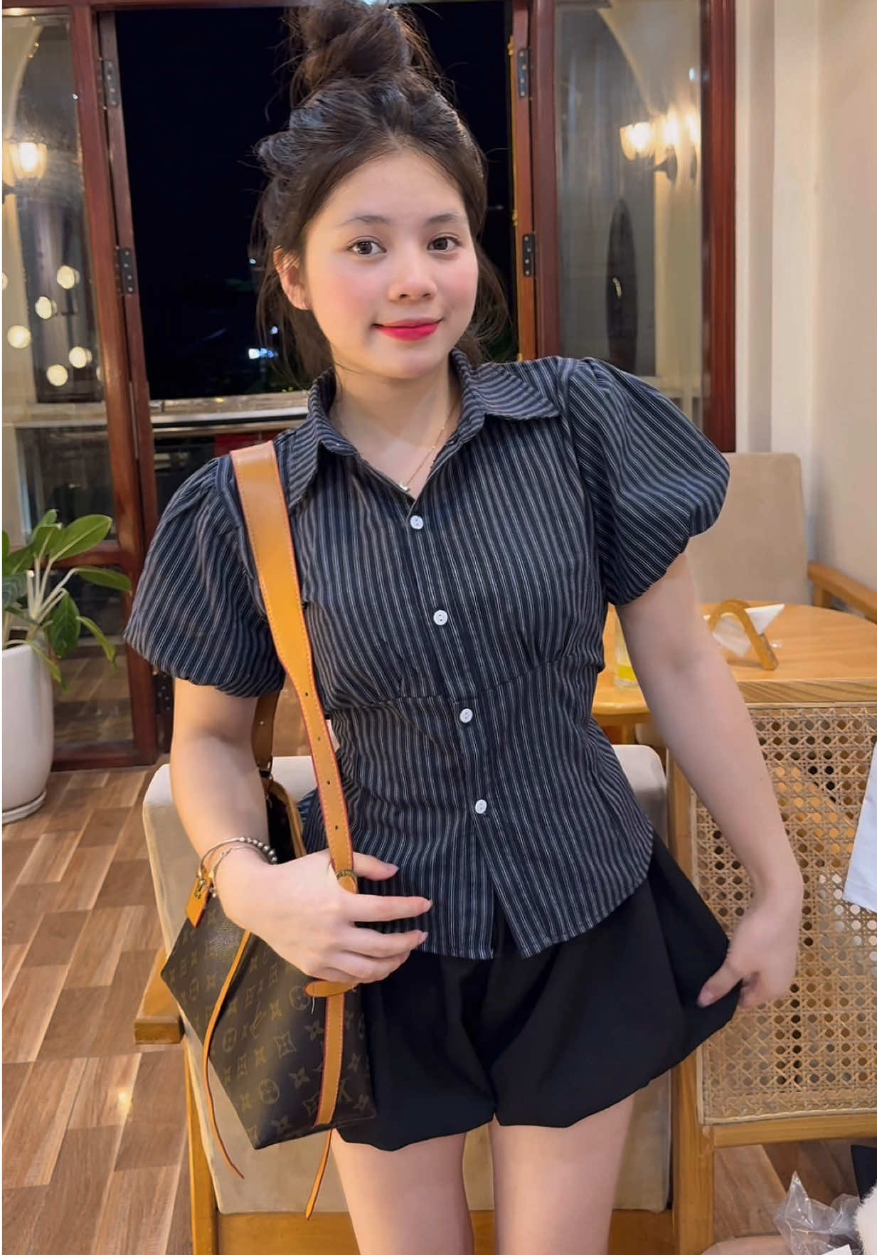Áo xinh đi học 
