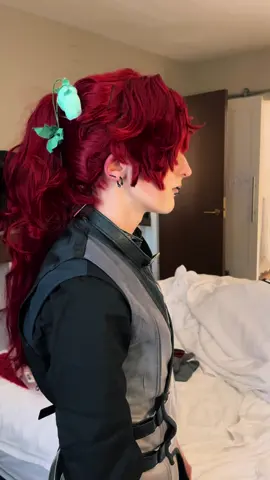 @Crim #fyp #GenshinImpact #genshin #diluc #kaeya #dilucragnvindr #kaeyaalberich #genshinimpactcosplay #asgorememe #windblume2025 