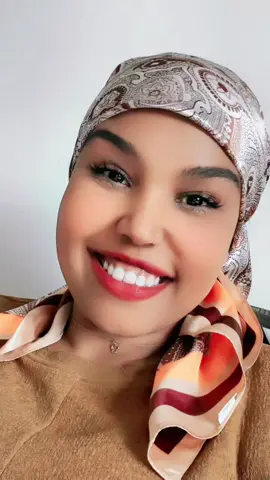 Asc 😂😂😂😂#f #v #tiktoksomali #greenscreen 