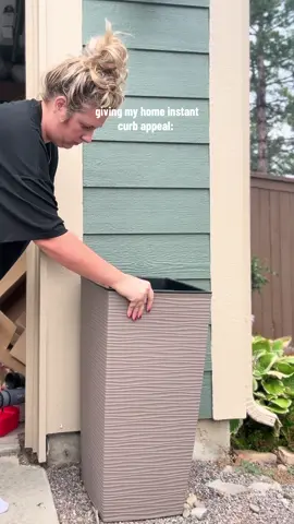 Instant curb appeal ✨ The Mueller M-Resin Heavy Duty Tall Planters are the easiest way to elevate your home. Whether you’re decorating your entryway, or porch, these modern planters add a stylish touch while keeping plants healthy with built-in drainage. 🌿 #curbappeal #modernplanters #homedecorinspo #outdoorstyle #plantlover 